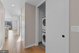 807 N 3rd St in Philadelphia, PA - Building Photo - Building Photo