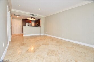 270 E Flamingo Rd, Unit 135 in Las Vegas, NV - Building Photo - Building Photo