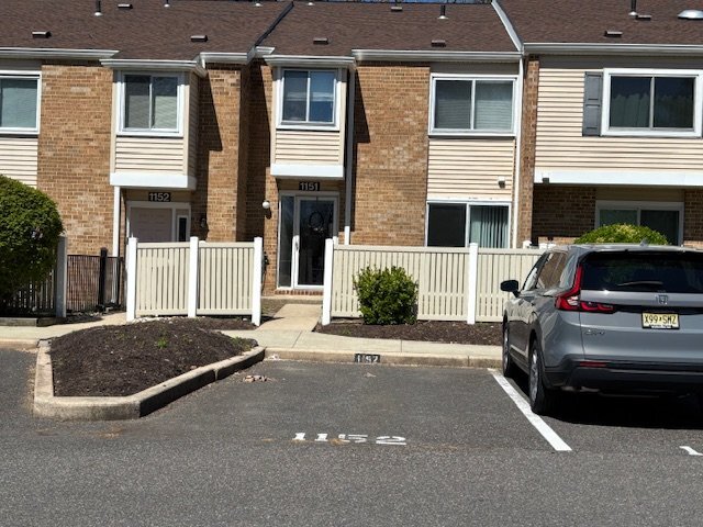 property at 1151 Golden Pond Ct