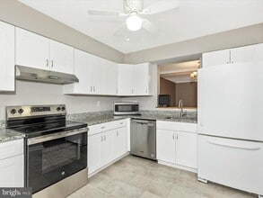 430 Spalding Ct in Westminster, MD - Building Photo - Building Photo