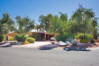 2601 N 68th Pl in Scottsdale, AZ - Building Photo - Building Photo