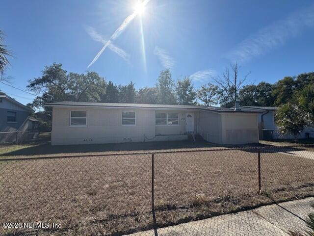 7248 Stonehurst Rd N in Jacksonville, FL - Building Photo