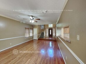 1028 Chesterwood Dr in Pearland, TX - Building Photo - Building Photo