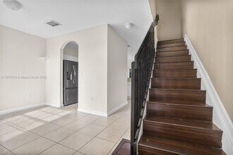 1490 NE 33rd Ave in Homestead, FL - Building Photo - Building Photo