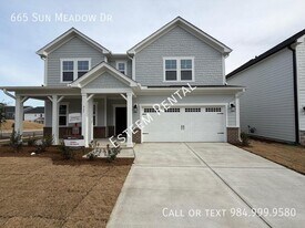 665 Sun Mdw Dr in Wake Forest, NC - Building Photo