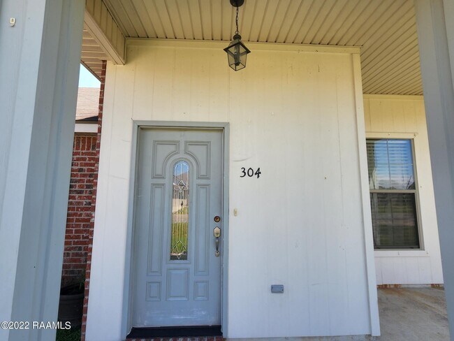 304 Stoneridge Dr in Duson, LA - Building Photo - Building Photo