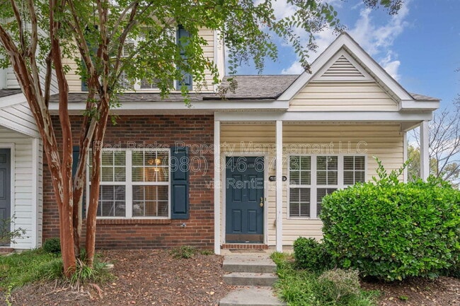 property at 16849 Greenlawn Hills Ct