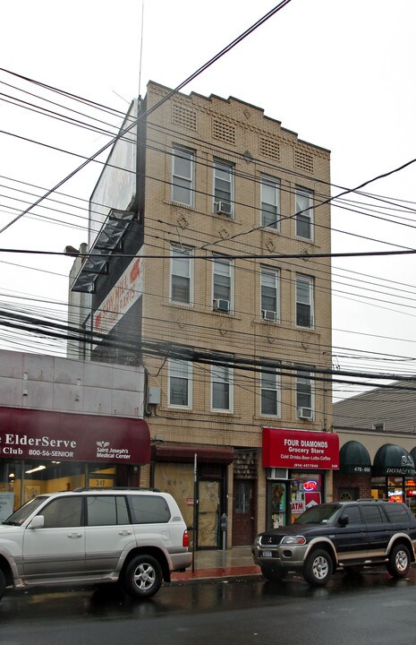 349 Saw Mill River Rd in Yonkers, NY - Building Photo