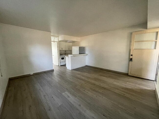 2745 Kapiolani Blvd in Honolulu, HI - Building Photo - Building Photo