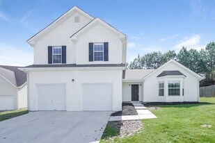 1405 Pebble Beach Ln in Hampton, GA - Building Photo