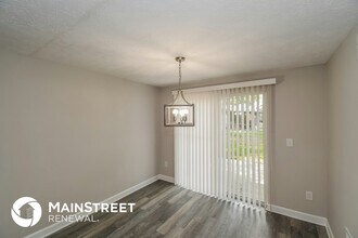 9904 Moss Side Ln in Jacksonville, FL - Building Photo - Building Photo