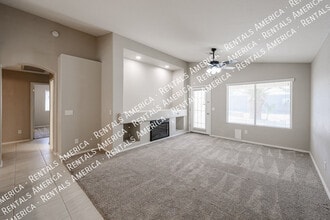 8587 W Monona Ln in Peoria, AZ - Building Photo - Building Photo