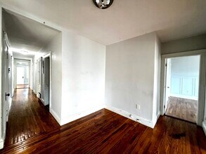 76 Babcock St in Brookline, MA - Building Photo - Building Photo