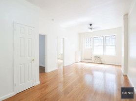 306 E 71st St Apartamentos