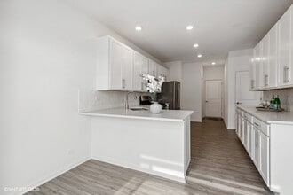 1543 Kraft Ave in Batavia, IL - Building Photo - Building Photo