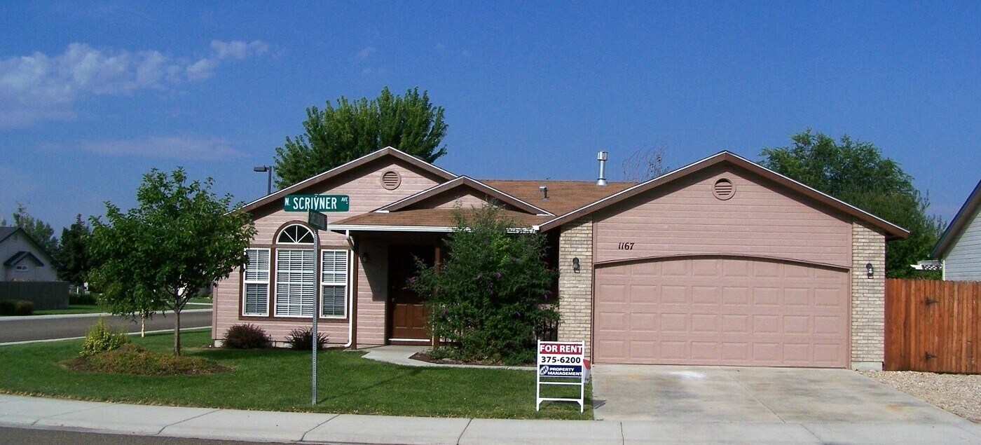 1167 N Scrivner Ave in Meridian, ID - Building Photo
