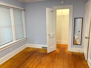 2313 Baker St in Ames, IA - Building Photo - Building Photo