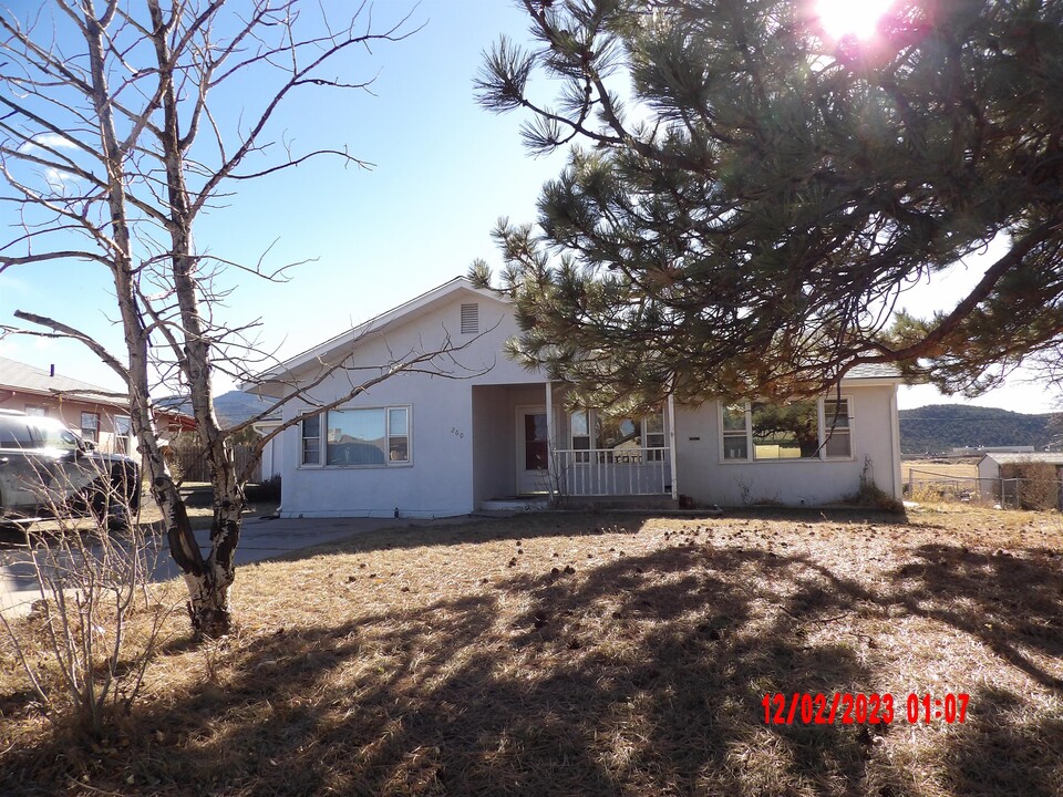 260 Nona Ave in Trinidad, CO - Building Photo