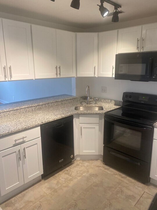 1768 Columbia Rd NW in Washington, DC - Building Photo