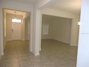 5922 Grassy Point Rd in Winter Garden, FL - Building Photo - Building Photo