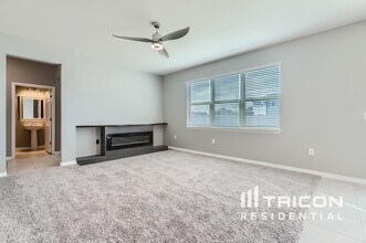 6316 Dutton Dr in Wesley Chapel, FL - Building Photo - Building Photo