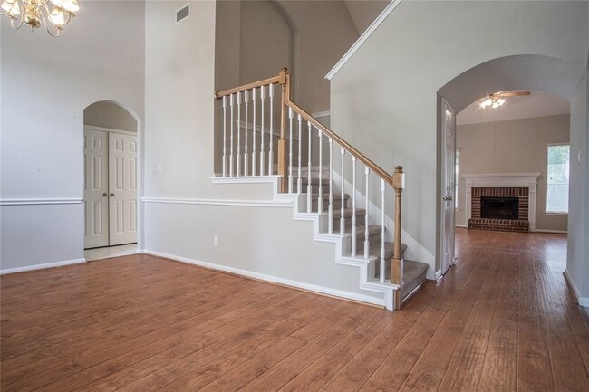 3710 Heritage Colony Dr in Missouri City, TX - Foto de edificio - Building Photo