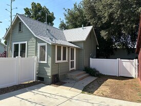 909-902 Stillman Ave in Redlands, CA - Building Photo