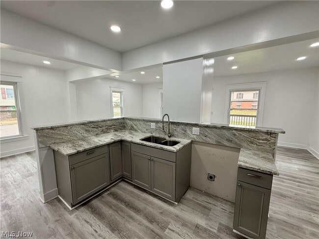 338 N Wooster Ave in Strasburg, OH - Building Photo - Building Photo