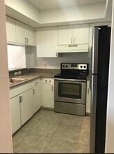 460 S Park Rd in Hollywood, FL - Building Photo - Building Photo