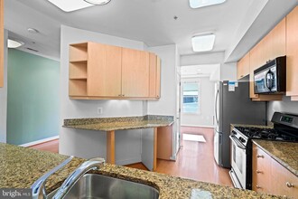 1350 Monroe St NW in Washington, DC - Building Photo - Building Photo