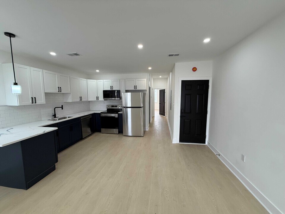 1012 W Lanvale St in Baltimore, MD - Building Photo
