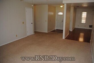 5536 Portola Cir in Rocklin, CA - Building Photo - Building Photo