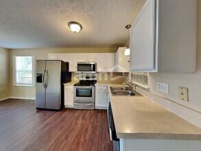 3131 Fayburrow Dr in Reynoldsburg, OH - Building Photo - Building Photo