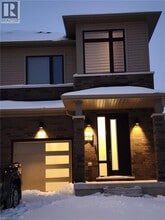 879 Douro St in Stratford, ON - Building Photo - Building Photo