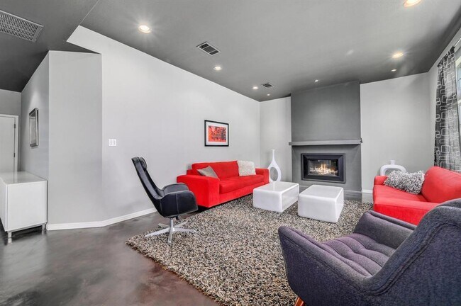 8108 Asmara Dr in Austin, TX - Building Photo - Building Photo