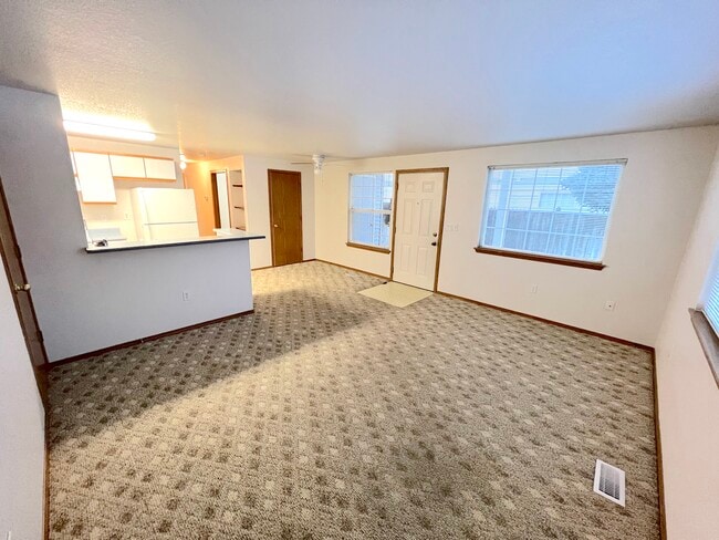 5055 W Targee St, Unit #202