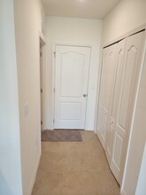 1166 Oak Bluff Dr in Davenport, FL - Building Photo - Building Photo