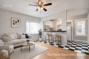 1128 Raymond Ave, Unit 5 in Long Beach, CA - Building Photo