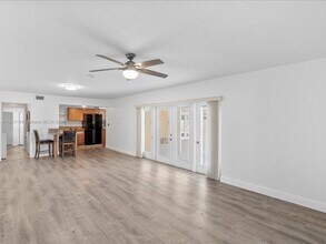 1501 SW 57th Ave in Plantation, FL - Building Photo - Building Photo