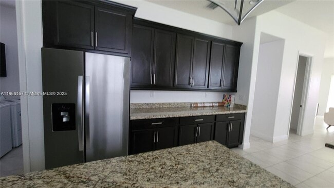 5330 Chesterfield Dr in Ave Maria, FL - Building Photo - Building Photo