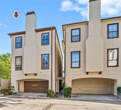 9910 Orchard Ct in Houston, TX - Building Photo - Building Photo