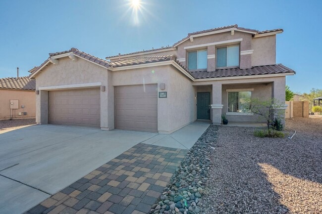 14229 South Via Trujal in Sahuarita, AZ - Building Photo - Building Photo