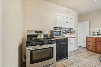 5328 5th Ave in Los Angeles, CA - Building Photo - Building Photo