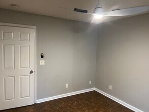 1304 Ireland St in Nashville, TN - Building Photo - Building Photo