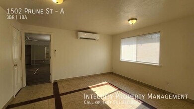 1502 Prune St in Medford, OR - Building Photo - Building Photo