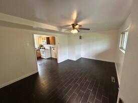 181 E 1000 N, Unit #8 in Logan, UT - Building Photo