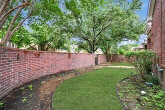 4727 Cashel Castle Dr in Houston, TX - Building Photo - Building Photo