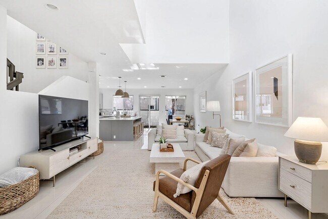 property at 160 S E 7th Way