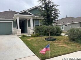 370 Carmello in Kyle, TX - Building Photo