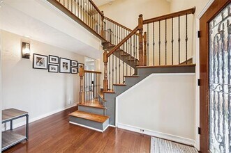 9321 Springwater Dr in Dallas, TX - Building Photo - Building Photo